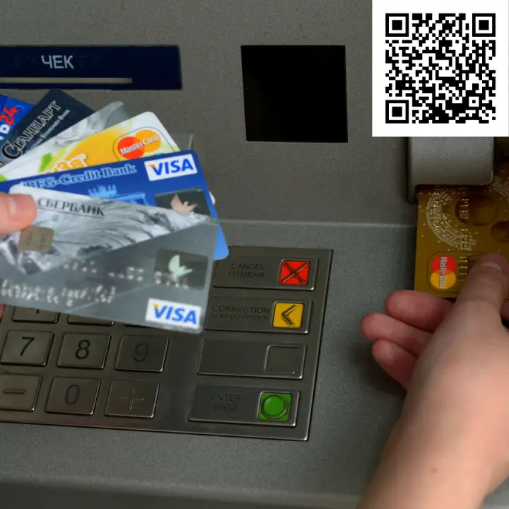 Сканируйте qr и оформите кредитку из списка