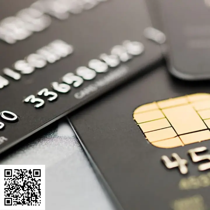 Отсканируйте qr код и оформите карту рассрочки