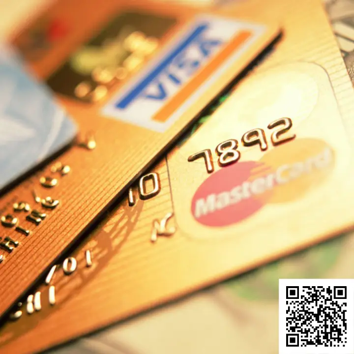 Сканируйте qr код и оформите карту рассрочки